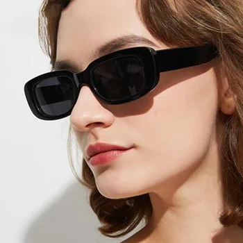 Evropski in Ameriški Kvadratnih Majhen Okvir sončna Očala Moških in Žensk Punk Moda modni brvi Očala sončna Očala UV400